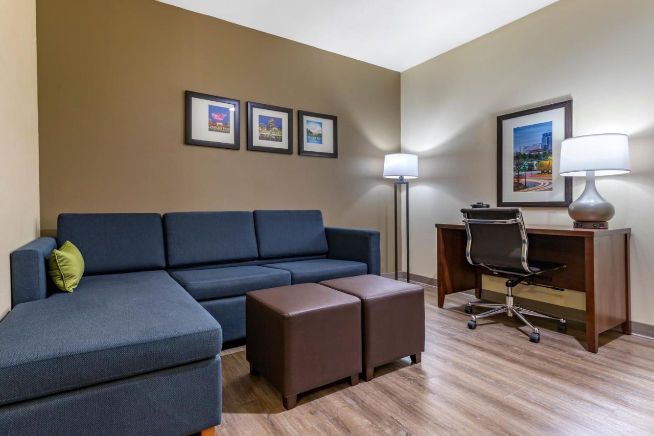 Comfort Inn & Suites High Point - Archdale Стая снимка