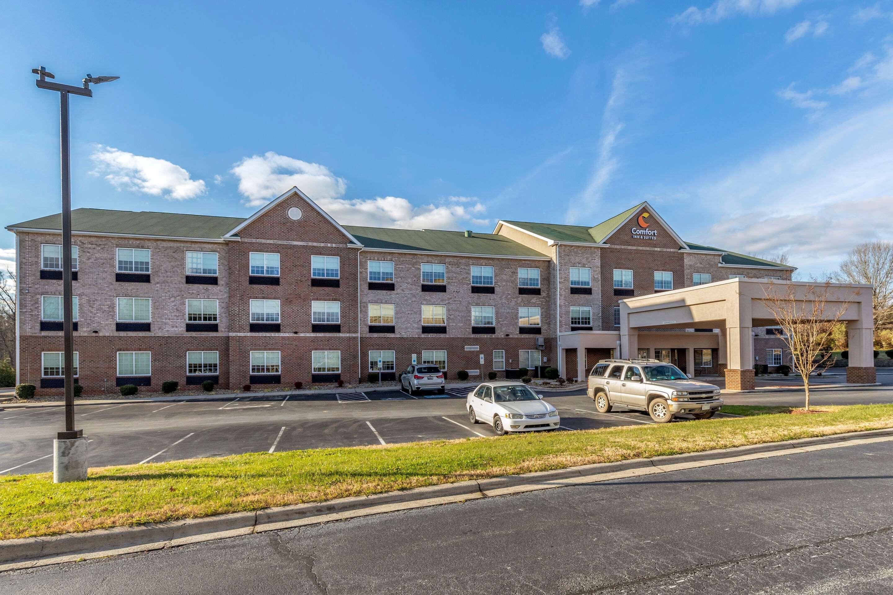 Comfort Inn & Suites High Point - Archdale Екстериор снимка