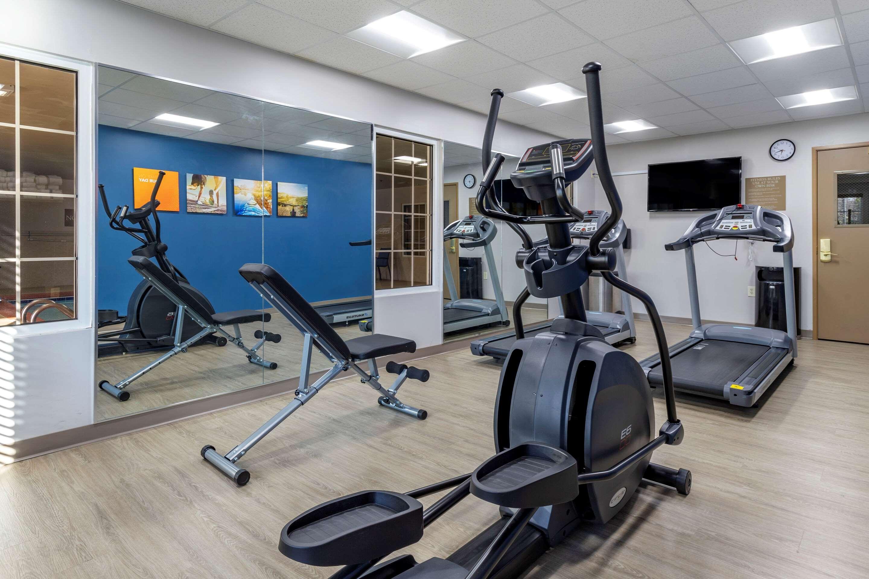 Comfort Inn & Suites High Point - Archdale Екстериор снимка