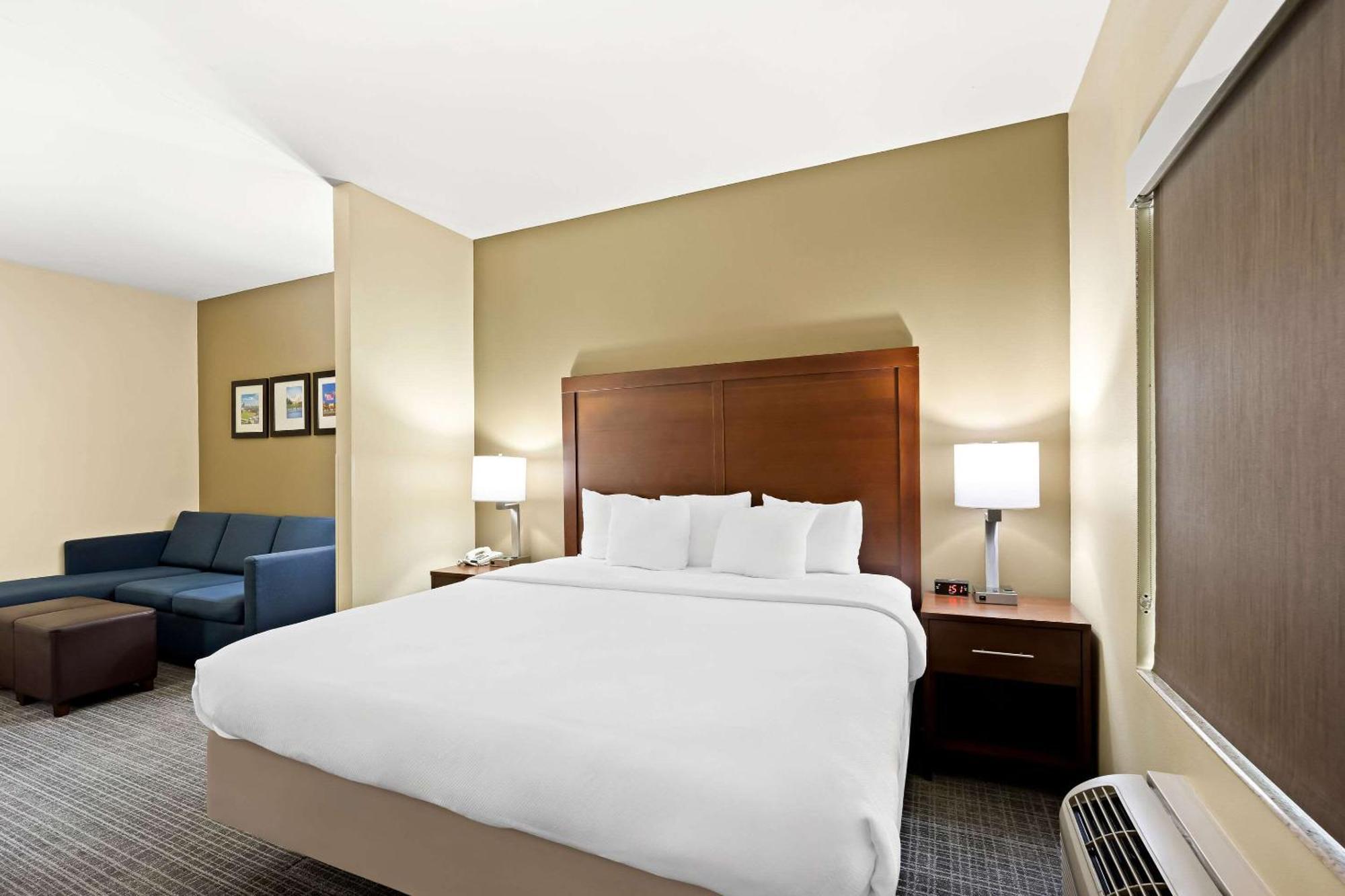 Comfort Inn & Suites High Point - Archdale Екстериор снимка