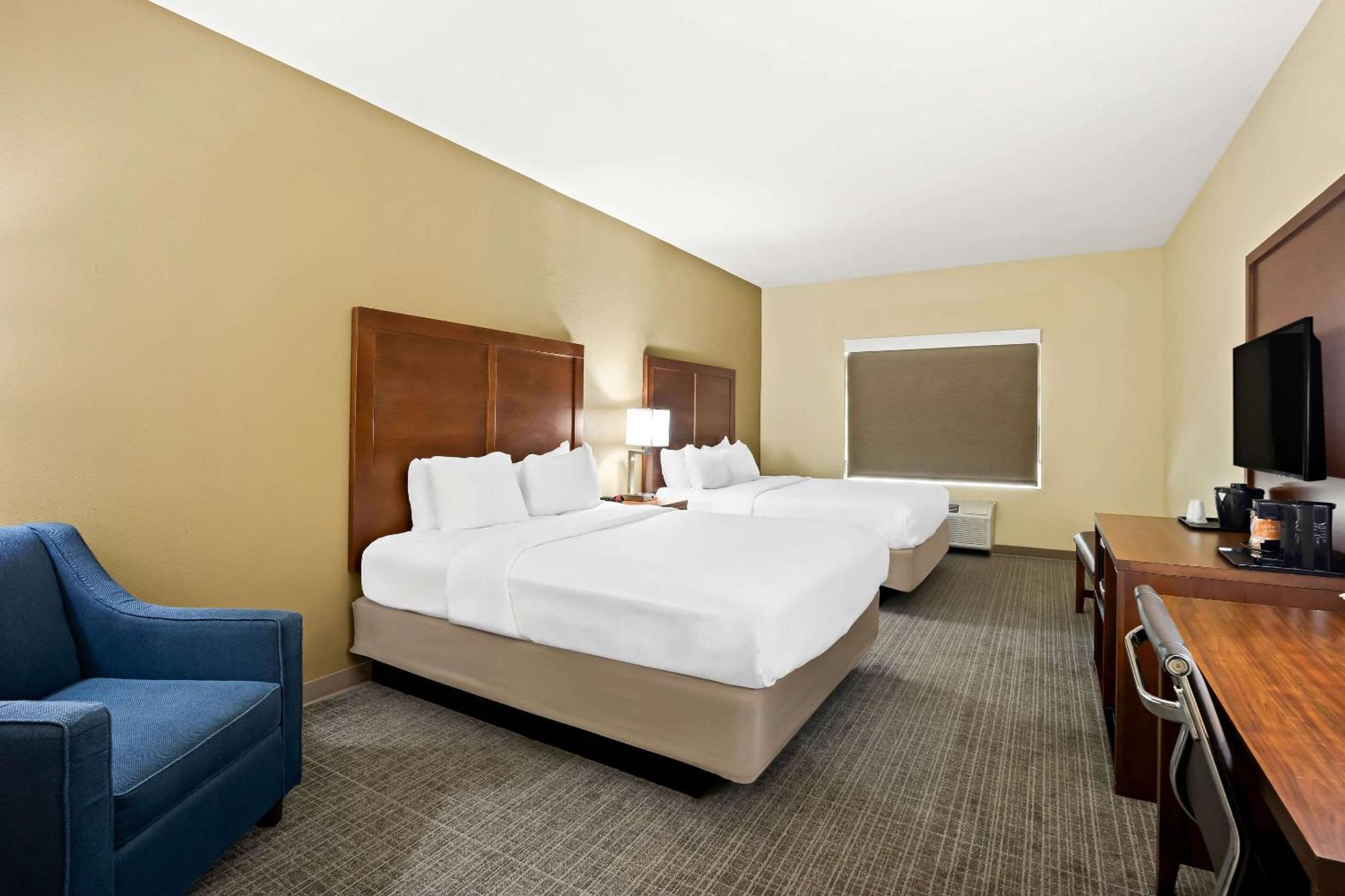 Comfort Inn & Suites High Point - Archdale Екстериор снимка