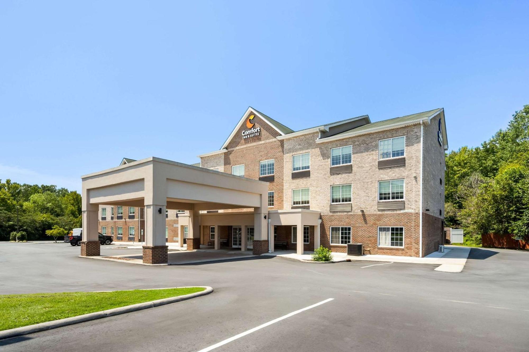 Comfort Inn & Suites High Point - Archdale Екстериор снимка
